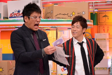 （左から）古坂大魔王、陣内智則。(c)CTV