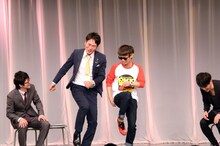 「バイクだけに！」ならぬ「マラドーナだけに！」の掛け合いを披露するスーパーマラドーナ武智とバイク川崎バイク。