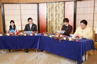 （左から）浅田舞、高橋英樹、アンジャッシュ渡部、伊集院光。(c)テレビ東京