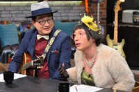 「MBS SONG TOWN」に出演する松浦真也、すっちー（左から）。(c)MBS