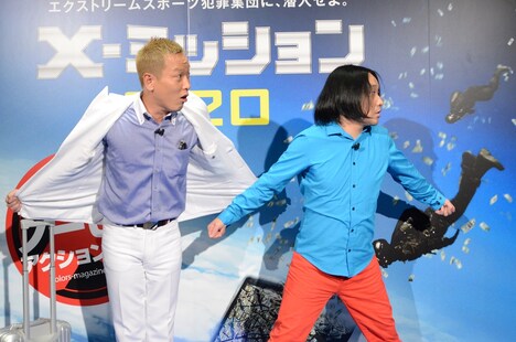 印象に残ったシーンを説明する(左から)じゅんいちダビッドソン、永野。