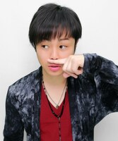 「ノンスタ井上プリ」で撮影した井上のサンプル画像。