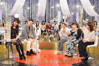 「1周回って知らない話」のワンシーン。(c)日本テレビ