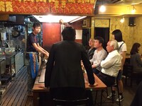 アンガールズ山根（左）。(c)RCC