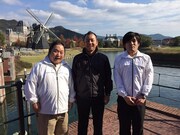 バイきんぐ西村（中央）。(c)RCC