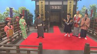 オープニング・ショートコントのワンシーン。(c)NHK