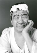 赤塚不二夫(撮影:荒木経惟)