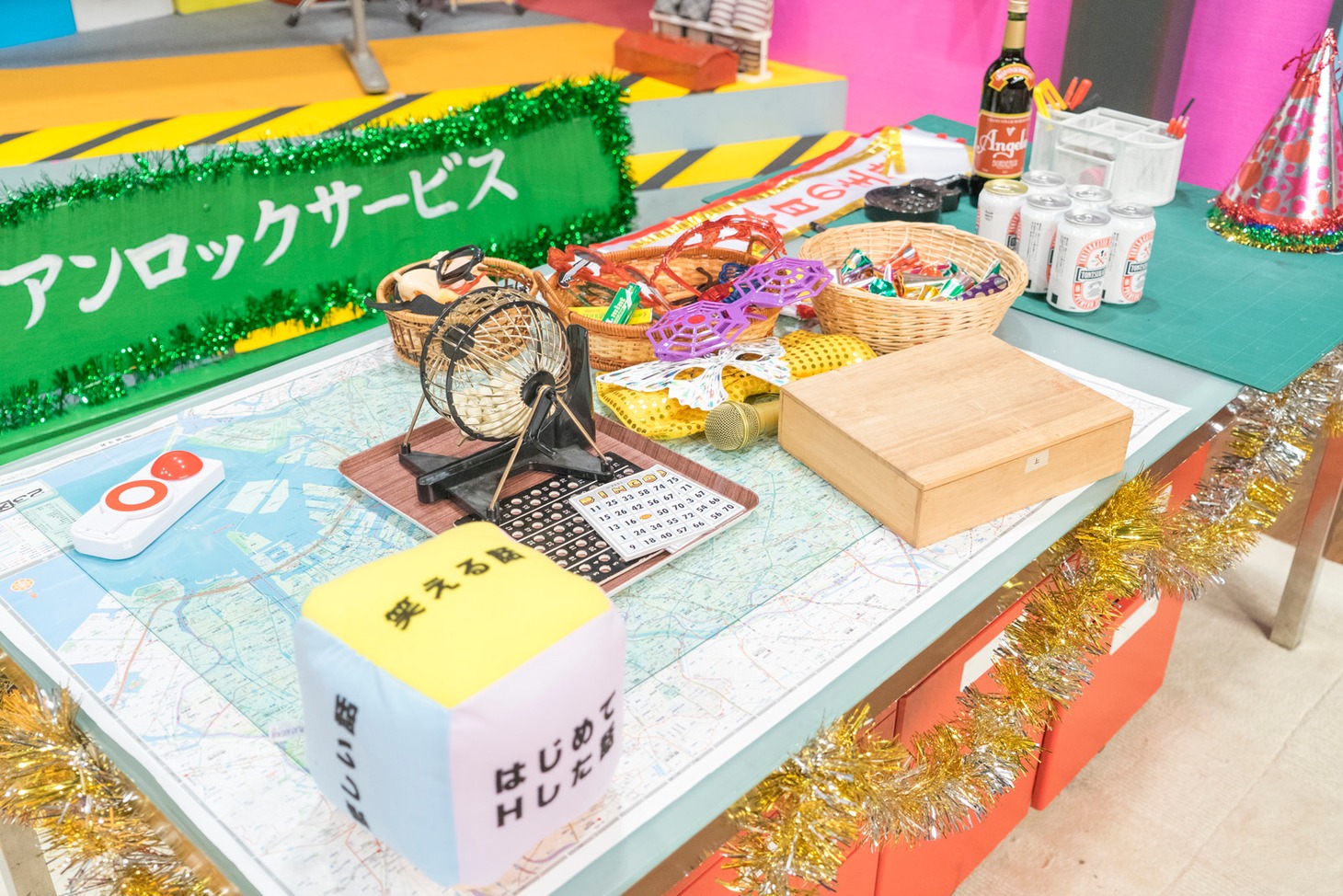 「ツナゲ☆無限大少女」に登場した小道具。(c)「ウレロ☆無限大少女」製作委員会