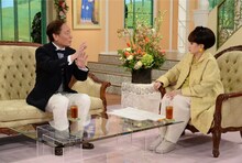 「徹子の部屋」に出演するヨネスケ（左）と黒柳徹子（右）。(c)テレビ朝日