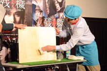 油汚れを落とす家事えもん。