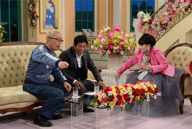 「徹子の部屋 祝40周年 最強夢トークスペシャル」に出演する（左から）所ジョージ、明石家さんま、黒柳徹子。(c)テレビ朝日