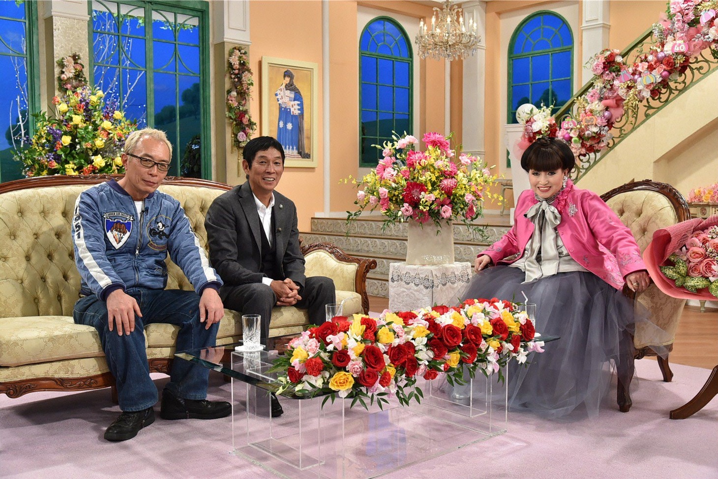 「徹子の部屋 祝40周年 最強夢トークスペシャル」に出演する（左から）所ジョージ、明石家さんま、黒柳徹子。(c)テレビ朝日