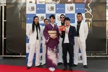 NON STYLE井上（手前右）。