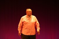 11日の公演に出演した松村邦洋。(c)TITAN