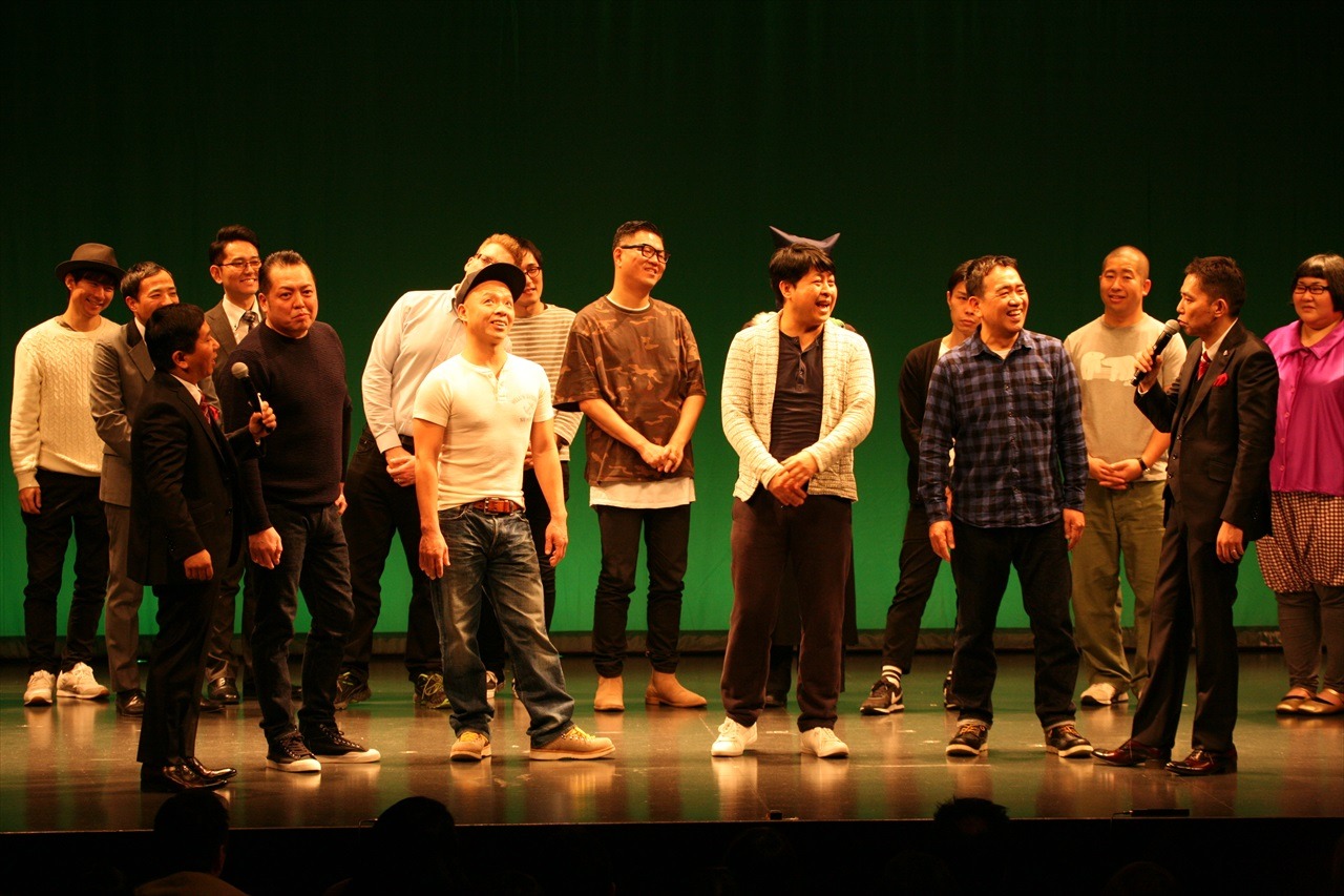 11日公演のエンディングのワンシーン。(c)TITAN