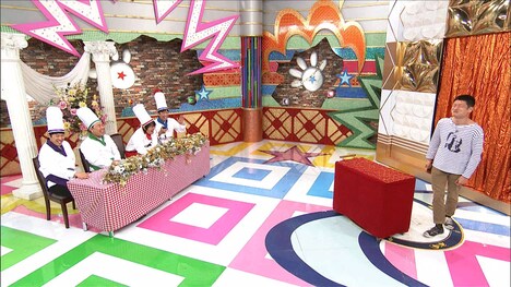 「味付けしましょう！ざっくりお笑いリストランテ」の様子。(c)テレビ東京