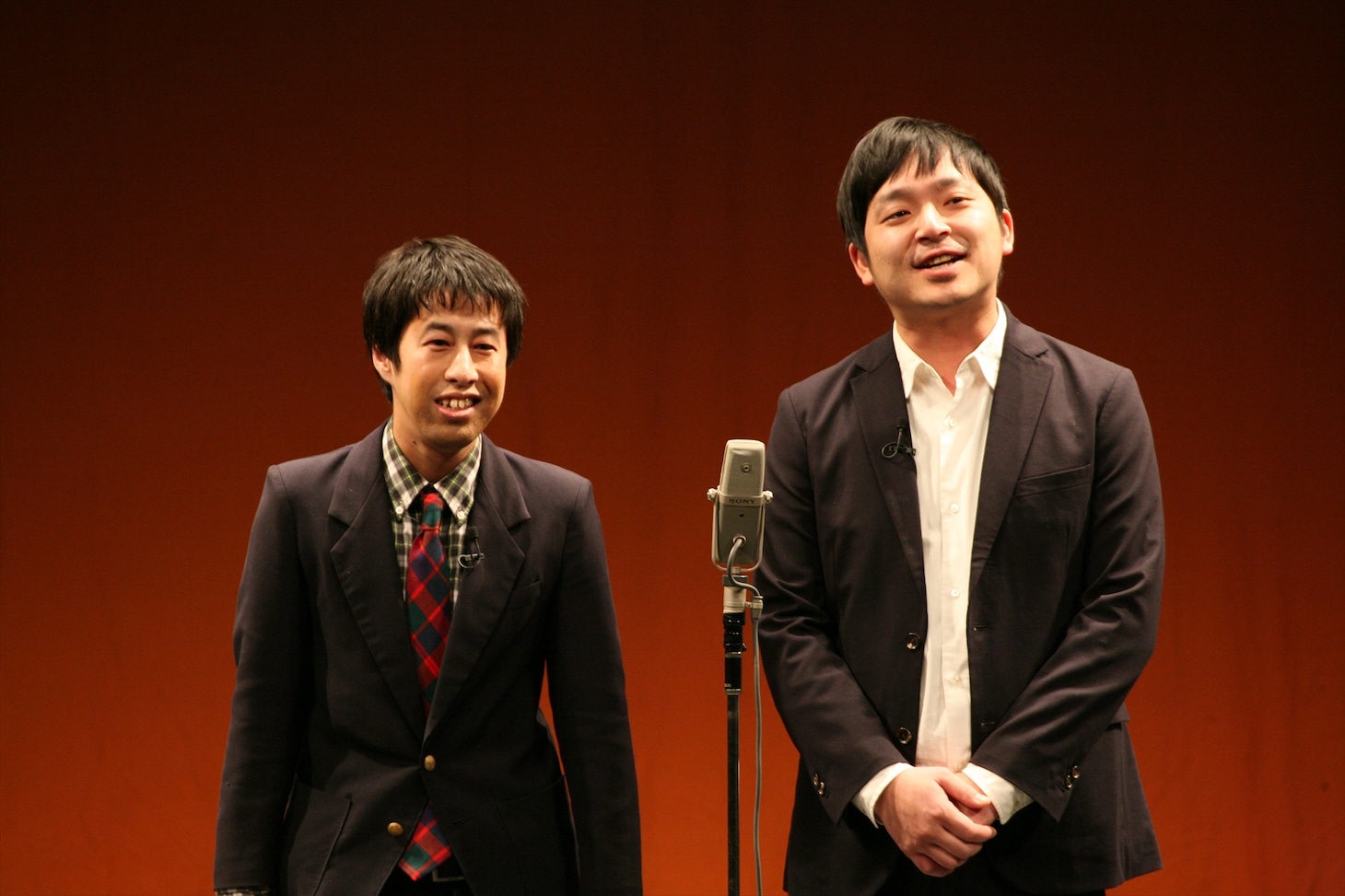 12日の公演に出演したウエストランド。(c)TITAN