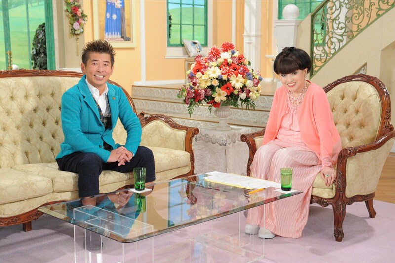 「徹子の部屋」に出演する（左から）勝俣州和、黒柳徹子。(c)テレビ朝日
