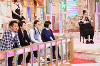 「背中を押します!! ほっとけない恋愛事情」のワンシーン。(c)テレビ朝日