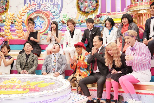 「ロンドンハーツPresents 輝く！日本ドッキリスター大賞」の出演者たち。(c)テレビ朝日