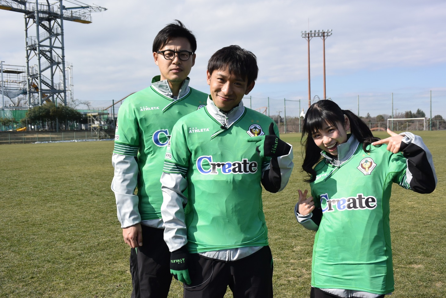 （左から）アルコ＆ピース、小池美由。(c)テレビ朝日