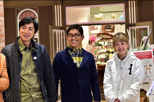 （左から）チュートリアル徳井、薬丸裕英、松嶋尚美。(c)TBS