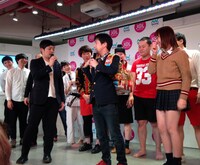 前回の「お笑いバトル in JOL原宿」の様子。