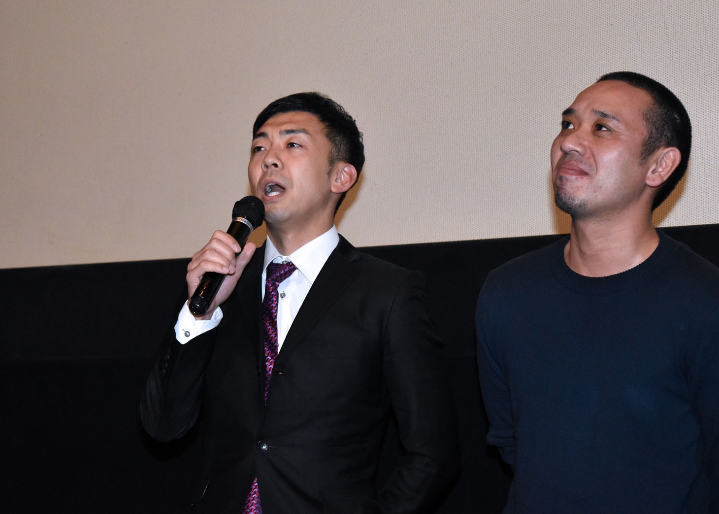 左から天津・木村、千鳥・大悟。