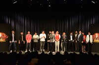 オープニングの様子。