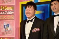 エハラマサヒロ（中央）。