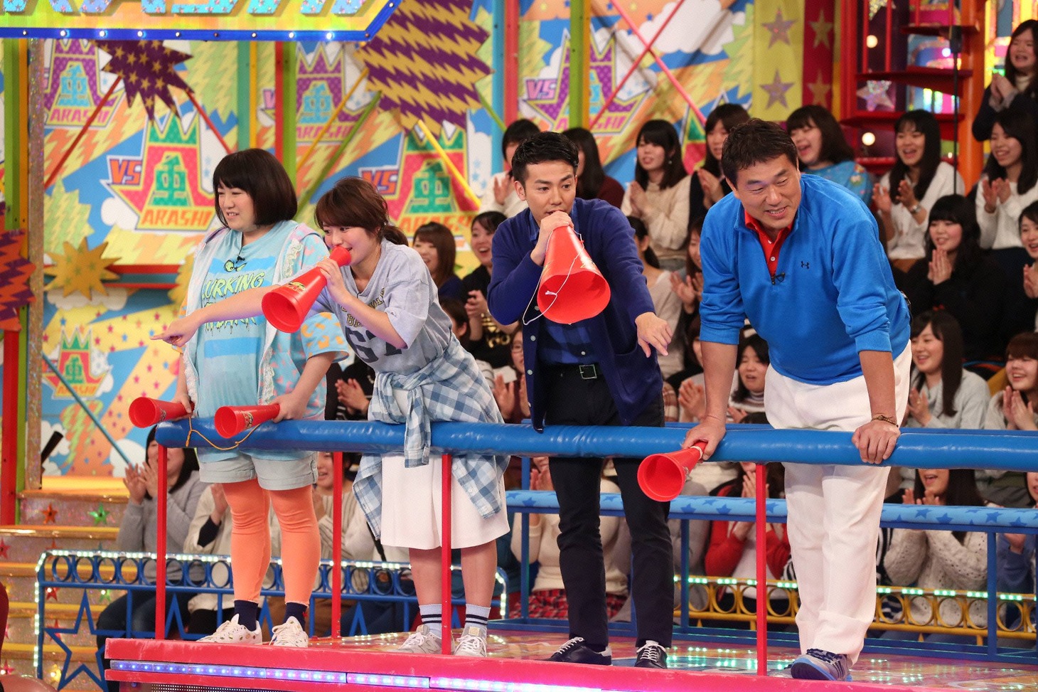 （左から）森三中・黒沢、磯山さやか、ピース綾部、広澤克実。(c)フジテレビ