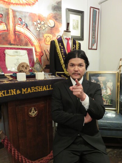 Mr.都市伝説 関暁夫 (c)2016テレビ東京/吉本興業