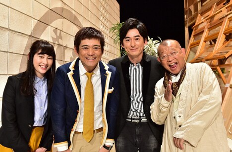 （左から）早見あかり、博多華丸・大吉、笑福亭鶴瓶。(c)TBS