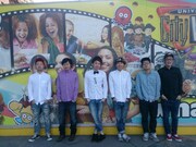 左からアキナ山名、和牛・川西、アインシュタイン河井、アキナ秋山、和牛・水田、アインシュタイン稲田。