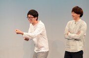 自分のファンが石井派に寝返ったと語る安田（左）。