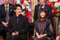 「しゃべくり007 7人の人気者襲来！チームの絆崩壊 2HSP」ゲストの（左から）野村周平、広瀬すず。(c)日本テレビ