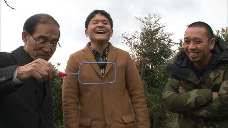 千鳥によるロケのワンシーン。(c)日本テレビ