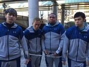 「チェーンアスロン」でレース対決に挑む(左から)JOY、じゅんいちダビッドソン、マテンロウ・アントニー、小島よしお。(c)読売テレビ