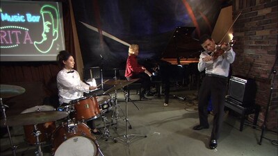 「くりぃむナンチャラ」で展開される「Poi Music Bar」のワンシーン。(c)テレビ朝日