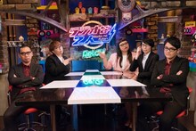 「ラジオな2人 リレー」の収録に臨んだ（左から）千鳥・大悟、ハリセンボン春菜、渡辺直美、ハリセンボンはるか、千鳥ノブ。(c)Dlife