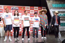 左からマテンロウ・アントニー、あわよくばファビアン、ドラッパ・リロイ太郎、和田昭也、デニス。