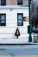 「神室舞衣ファースト写真集 photo by 綾部祐二 BED GAME」より。