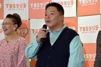 伊集院光と、柴田理恵（左）。