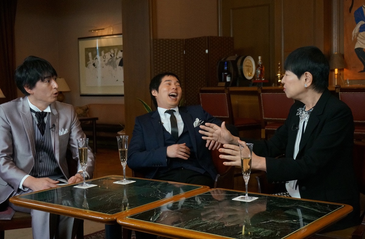 左から博多大吉、今田耕司、和田アキ子。(c)読売テレビ