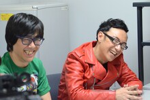 左から東京03豊本、東京03角田。