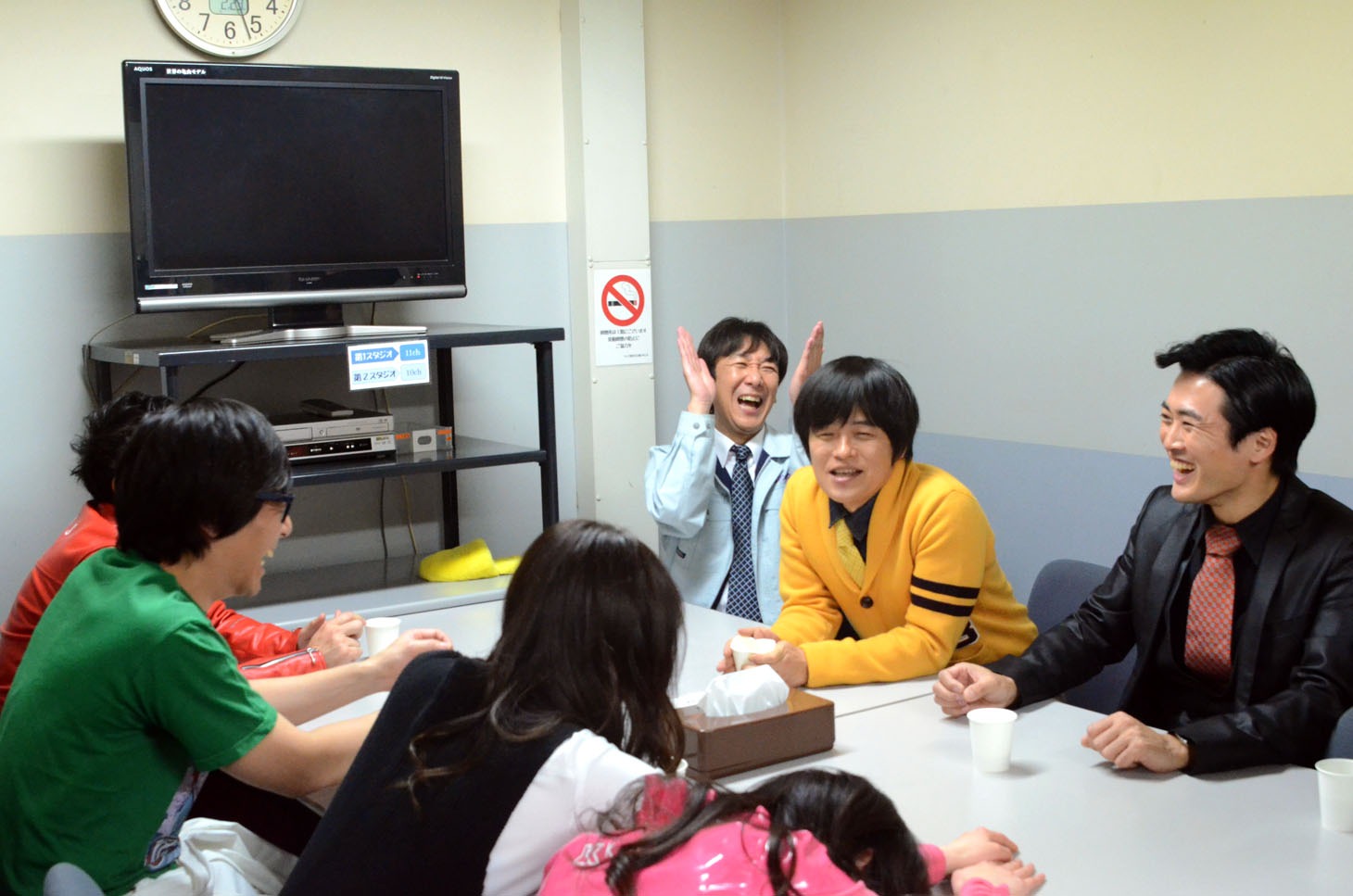 第11話「トドケ☆無限大少女」収録後の反省会の様子。