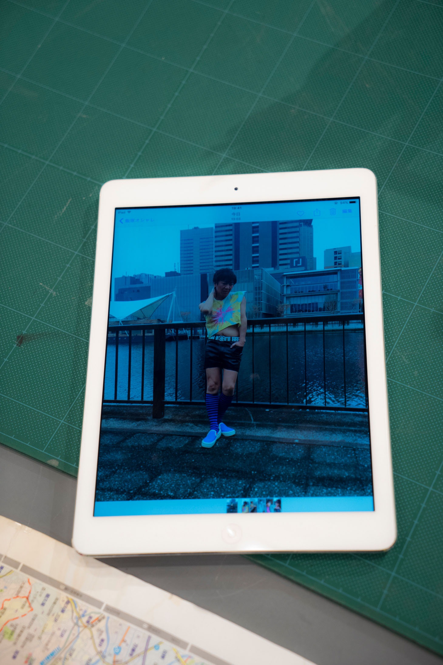 第11話「トドケ☆無限大少女」で使用された小道具。(c)「ウレロ☆無限大少女」製作委員会