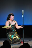 単独ライブ「ユリバーサルスタジオジャパン」の様子。