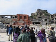 「軍艦島あるある、天候により上陸できない可能性が20%くらいありがち♪　だけどRGを信じて行ってみるツアー」の様子。