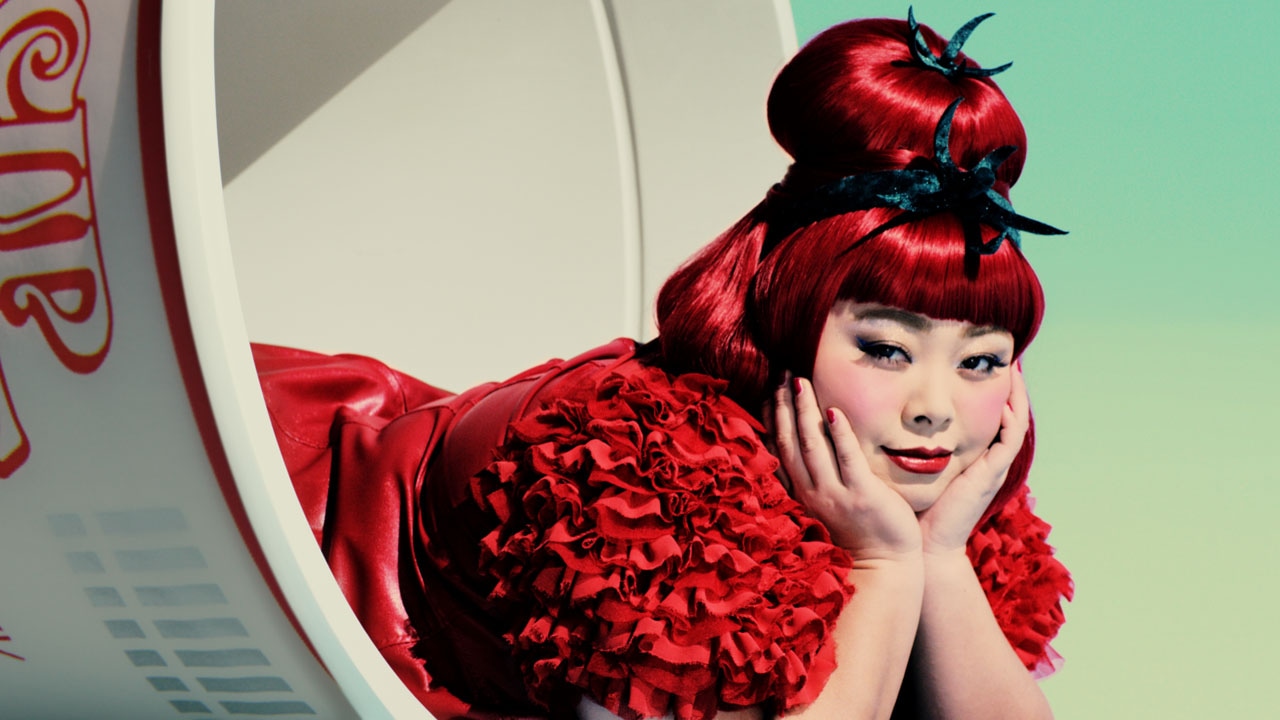 「カップヌードルライトプラス」の新CM「ラタトゥイユ」編に出演する渡辺直美。